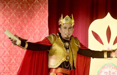 Teater Siung Maharaja: Simbolik Kezaliman, Kuasa dan Sindiran